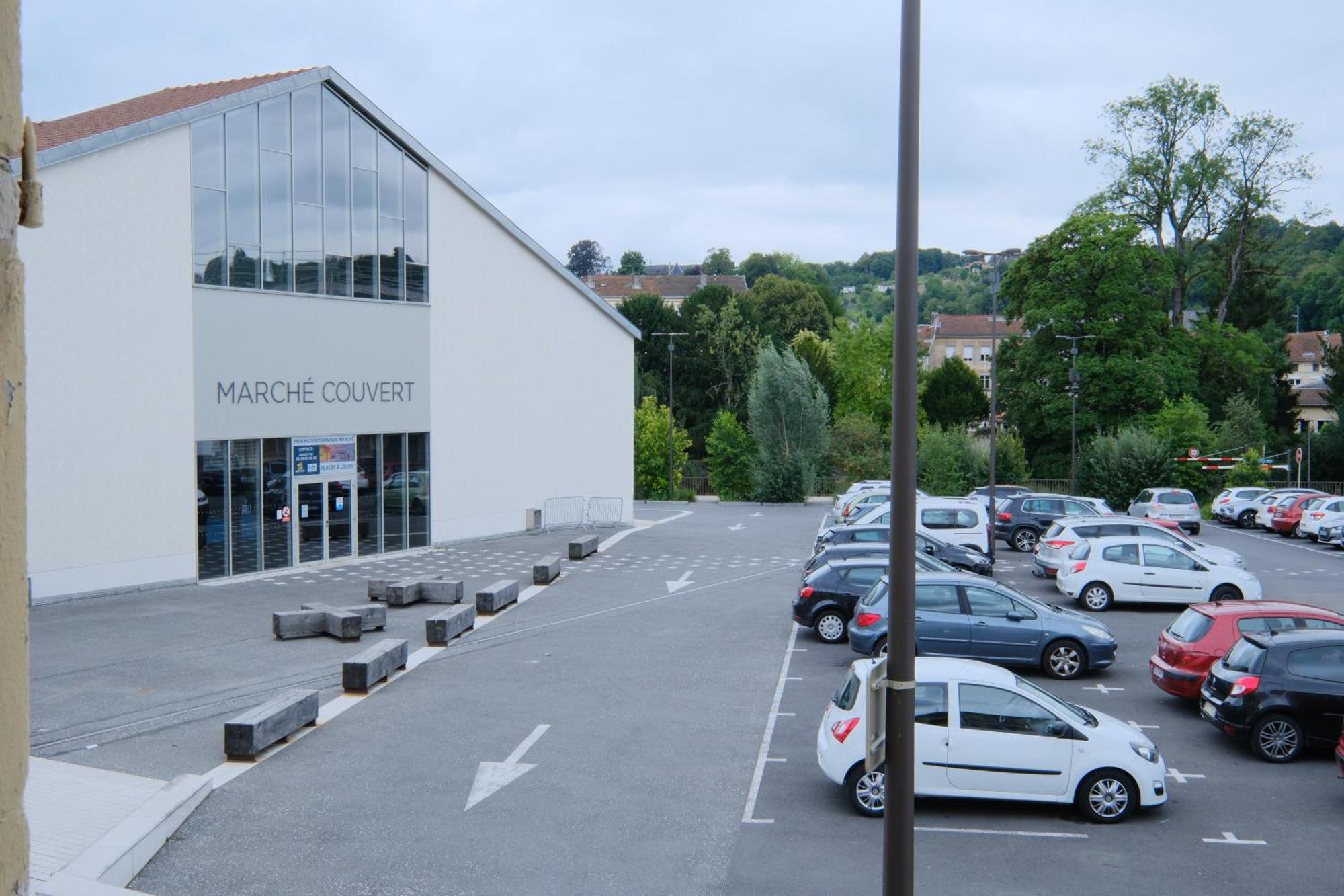 Aux Portes Du Marche Bar-le-Duc Exterior photo